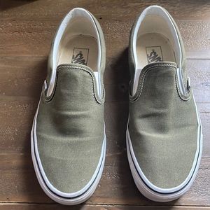 Vans Classic Slip- Ons